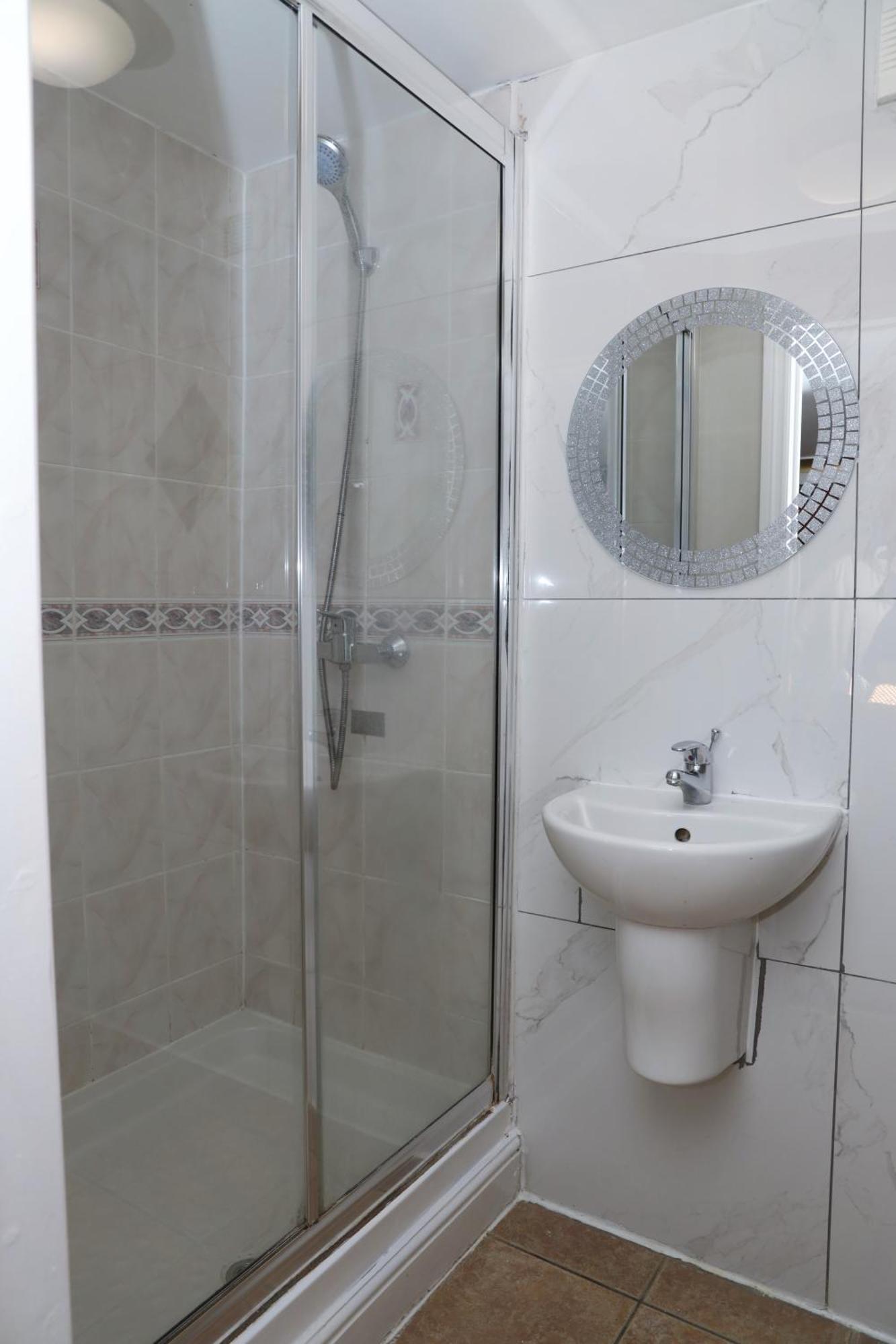4 Sisters Hotel 4*