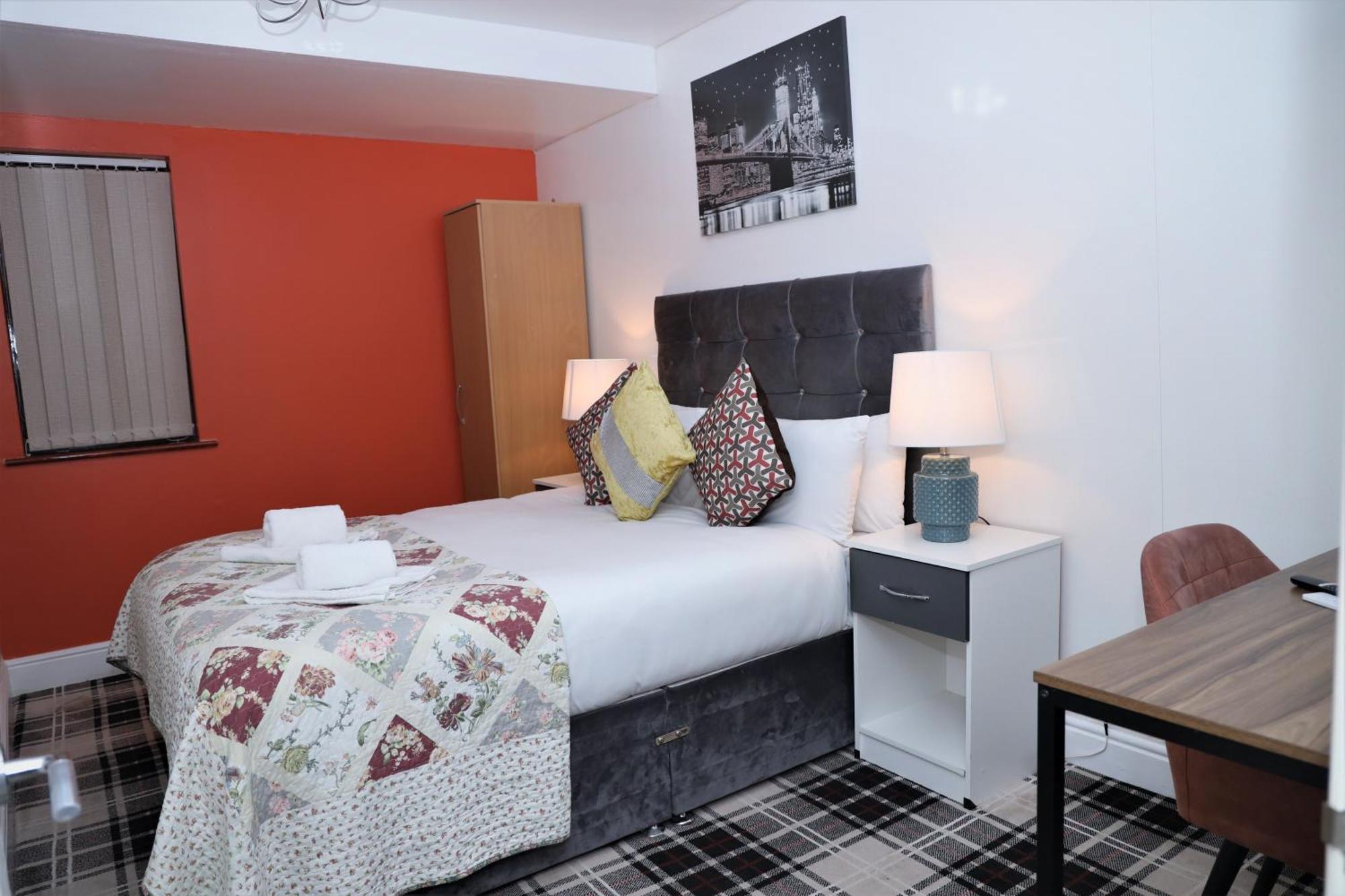 4 Sisters Hotel