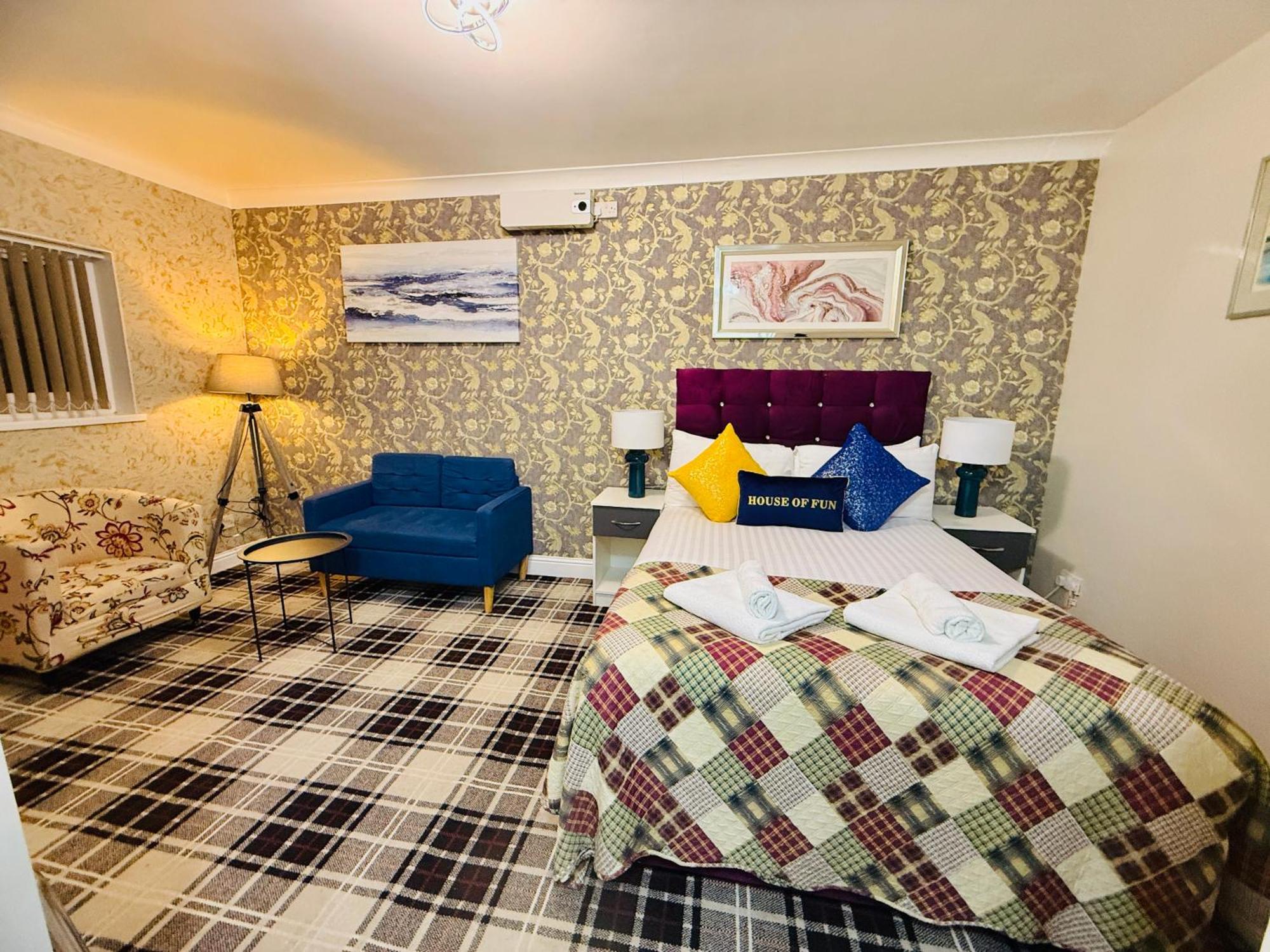 Hotel 4 Sisters