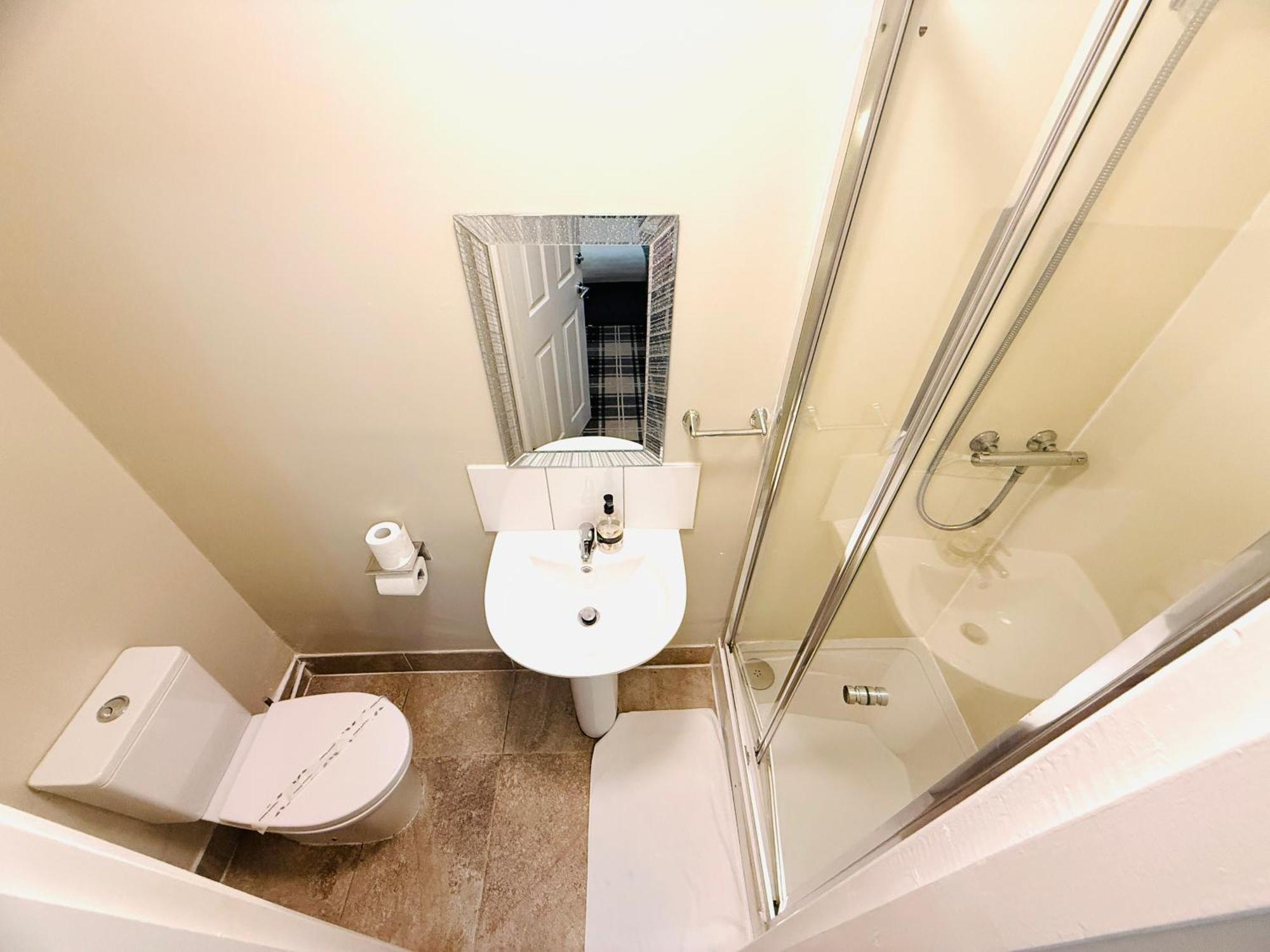 4 Sisters Hotel 4*